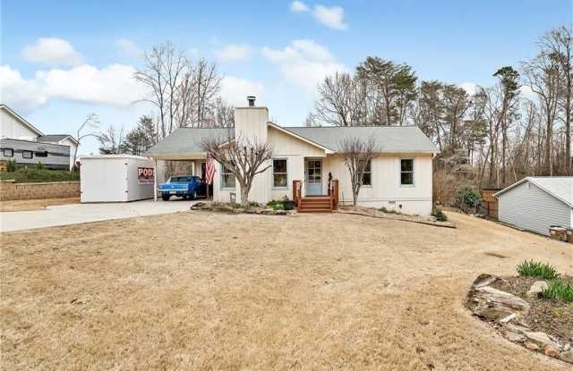 5235 Lanier Lane - 5235 Lanier Lane, Forsyth County, GA 30041