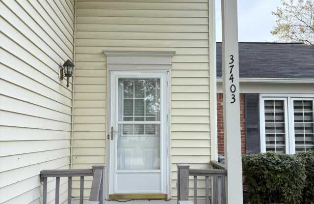 Photo of 37403 Stonegate Circle