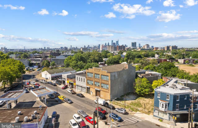 2446-50 GERMANTOWN Avenue unit: 3