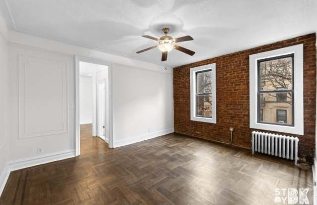 Photo of 400 Clinton Avenue