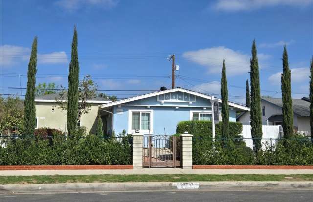 Photo of 23733 Vanowen Street