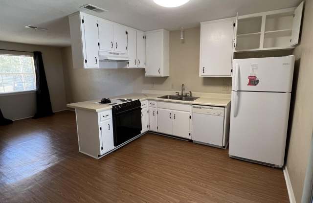 1033 Crossing Brook Way unit: D