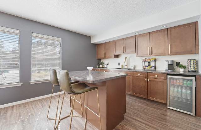 Olivo Square Apartments