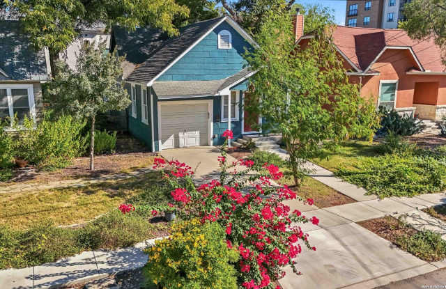 Photo of 749 E ASHBY PL