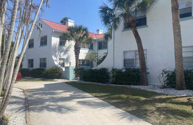 1501 S Shannon Avenue unit: 1