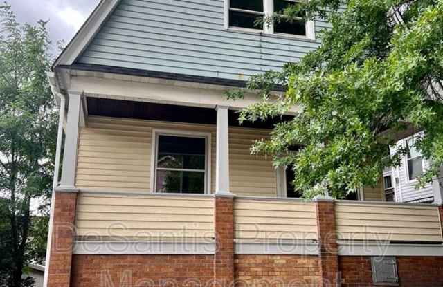 409 Pine Street