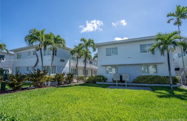 7325 Carlyle Ave - 7325 Carlyle Avenue, Miami Beach, FL 33141