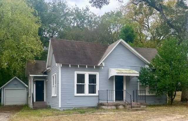 Photo of 101 LaRue St