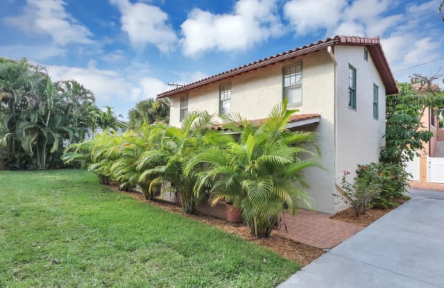 229 9th Street - 229 9th St, West Palm Beach, FL 33401