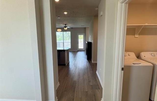 1340 Kingsgate Drive