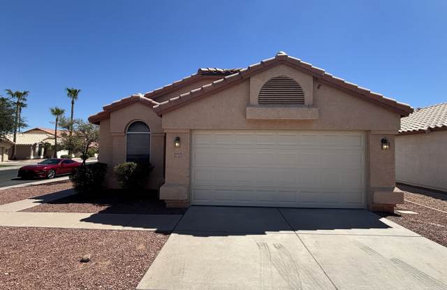 12721 W Palm Ln
