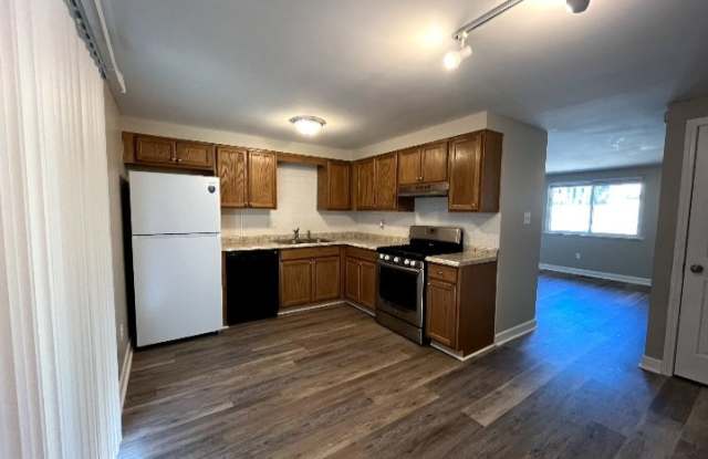 Photo of 1390 Lincoln Dr