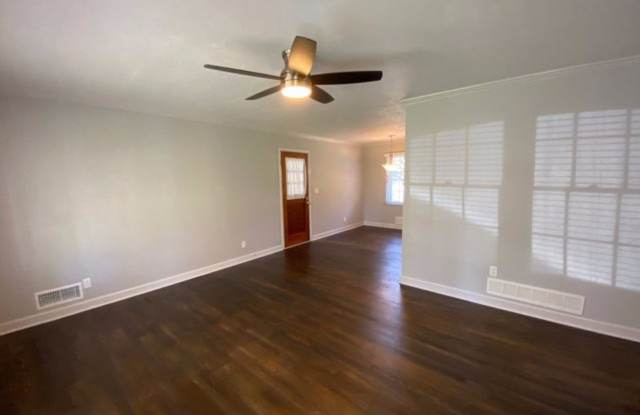 NEW PRICE - Lovely, Brick Ranch near Historic Duluth!