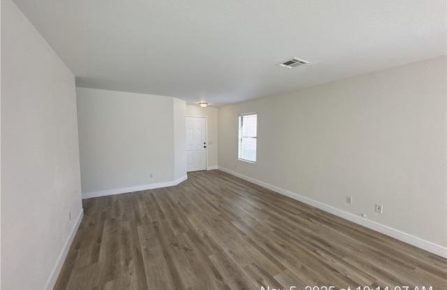 6543 Blooming Sun Court