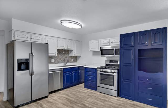 5 Bedroom House Located in Tempe!