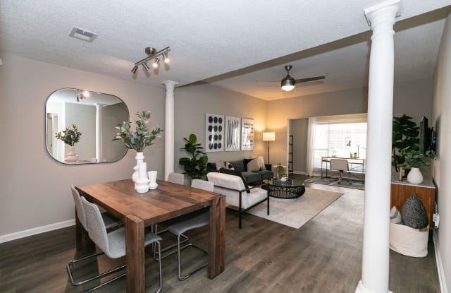 Willowest in Collier Hills