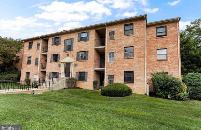 Photo of 3207 VALLEY Drive unit: 3207