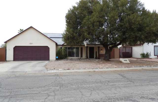 4642 S Elkridge Dr - 4642 Elkridge Drive, Tucson, AZ 85730