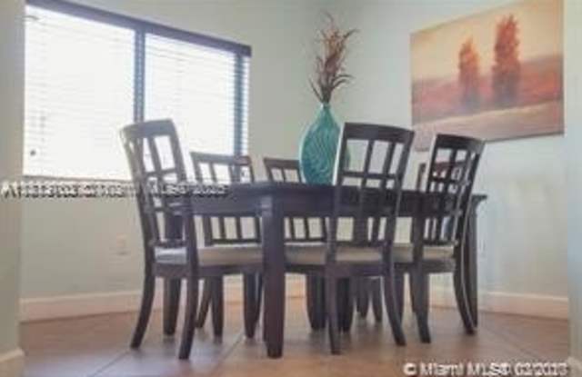 11115 W Okeechobee Rd