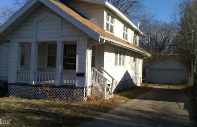 930 SW Orleans St - 930 Southwest Orleans Street, Topeka, KS 66606