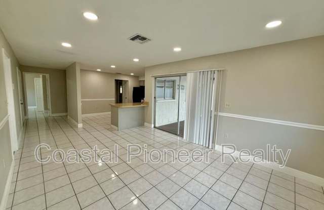 11612 PAINTED HILLS LN