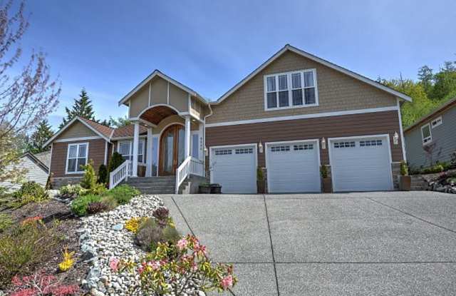 4820 Beaver Pond Drive South