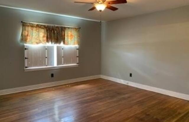 Photo of 3208 33rd Street