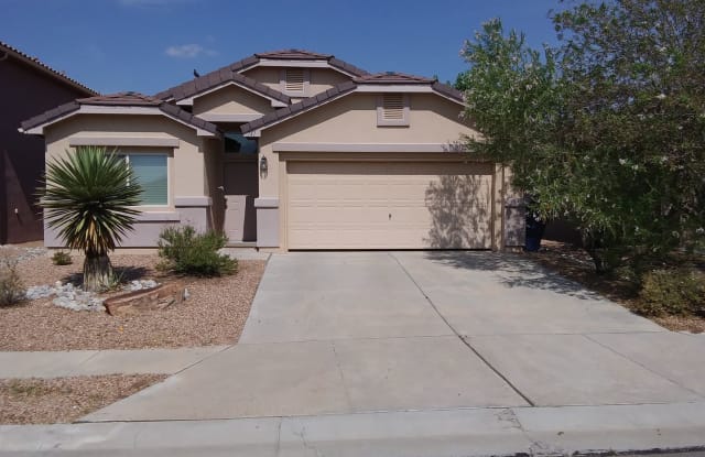 741 Purple Aster Ave SW - 741 Purple Aster Ave SW, Los Lunas, NM 87031