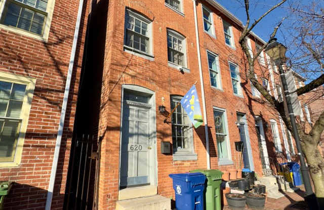 Charming 2 Bedroom/1 Bathroom Townhome with In-Unit Laundry in Ridgley's Delight, MD!