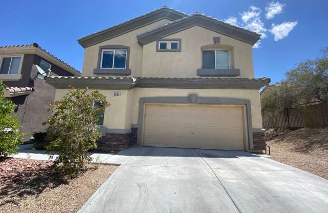 Gorgeous two story 4 bedroom family home! Upstairs there is a spacious loft and downstairs there is bedroom and bathroom with shower downstairs!