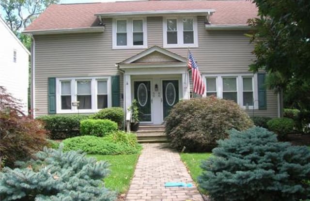 48 Mccoy Avenue - 48 Mccoy Ave, Metuchen, NJ 08840