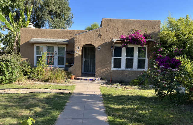 211 Lincoln Street