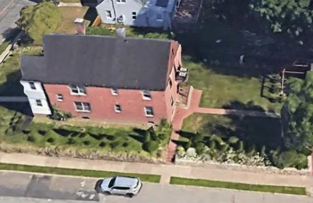 Photo of 925 Wayne Street