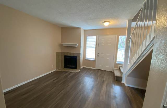 10623 Starcrest Drive