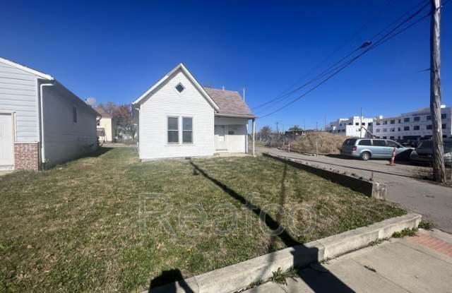 1646 Briarwood