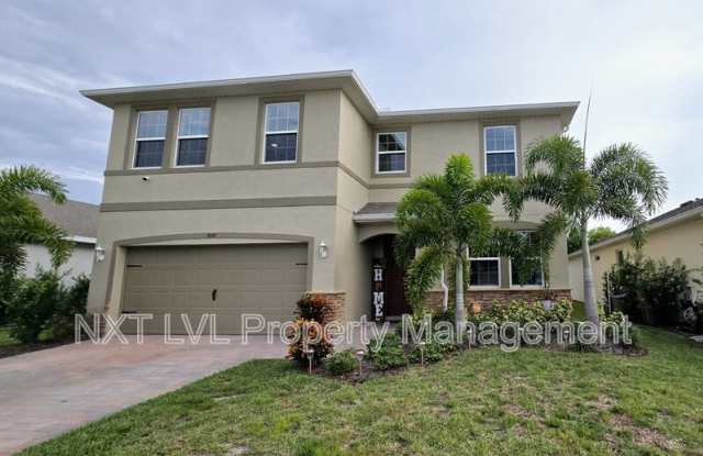 Photo of 804 Heather Lake Ave