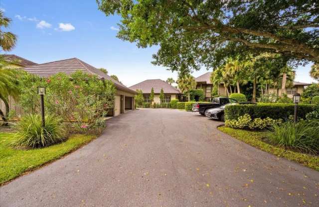 2835 Polo Island Drive