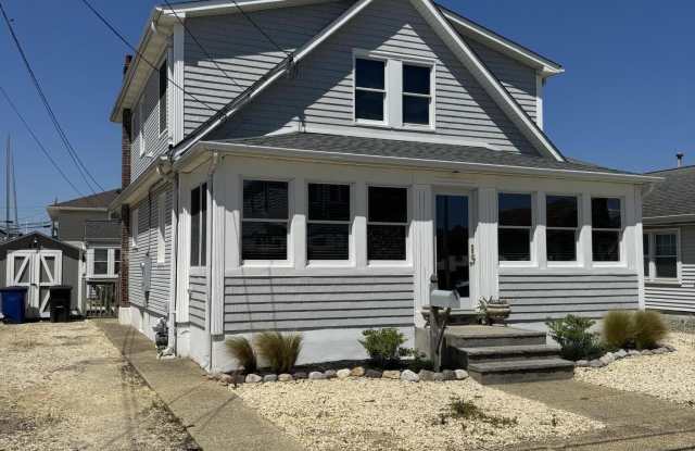 107 Bond Avenue