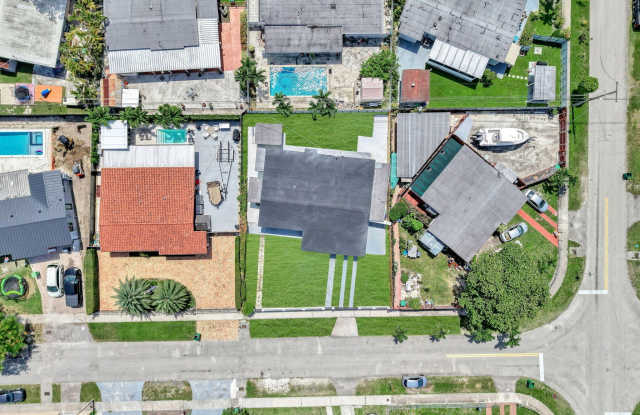 4040 SW 108th Avenue