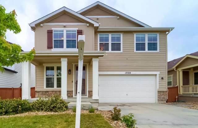 Beautiful 5 Bedroom Home in Broomfield