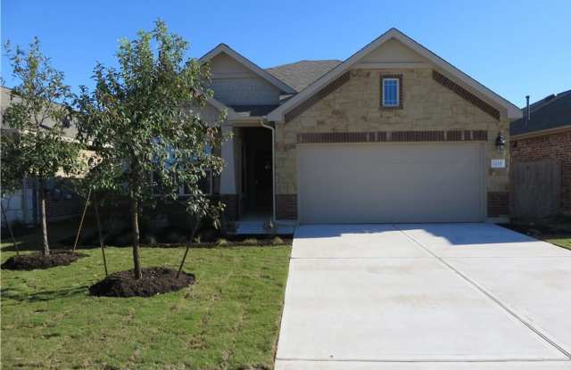 Gorgeous 3/2/2 in Villas at Vista Ridge!