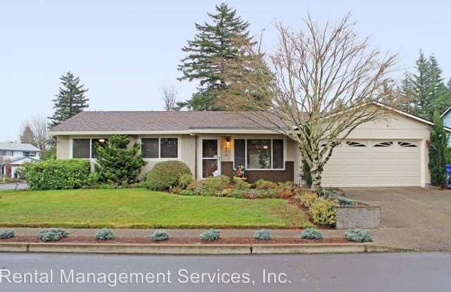 2874 NE Juniper Ave - 2874 Northeast Juniper Avenue, Gresham, OR 97030