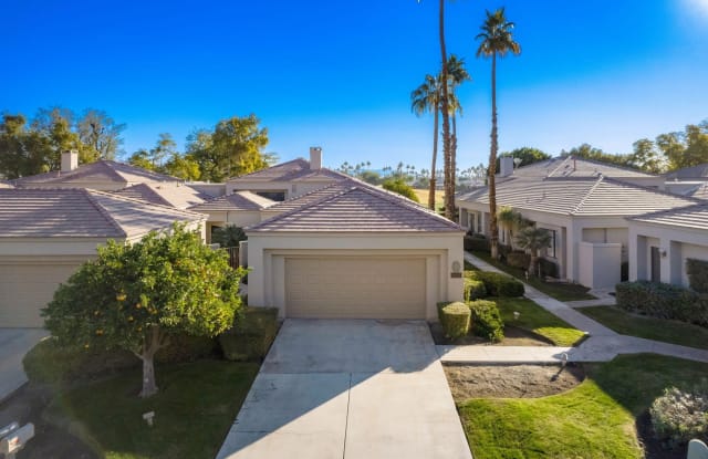 54838 Oak Tree - 54838 Oaktree, La Quinta, CA 92253