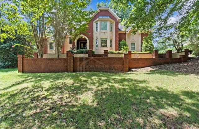 200 River Bluff Parkway