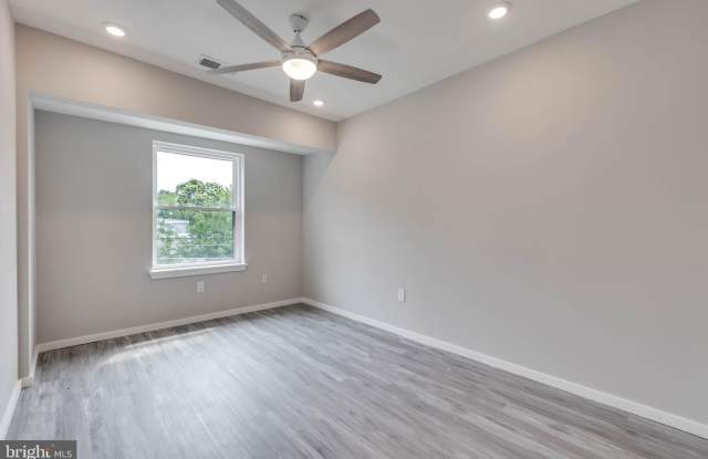 Photo of 1225 W DAUPHIN Street unit: A