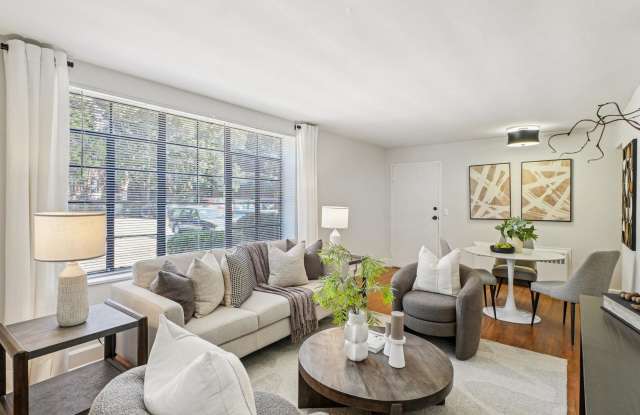 Shelton Apartments