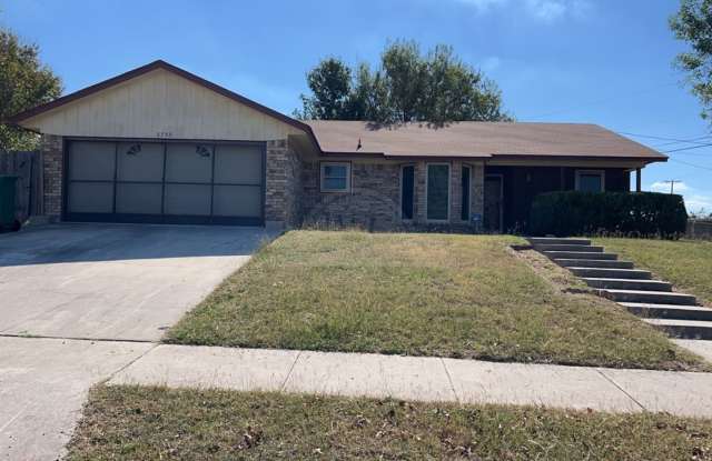 Photo of 2733 Phyllis