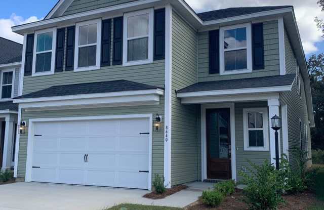 Photo of Modern Living in Windsor Hill