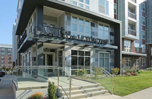 Photo of Axis on Lexington