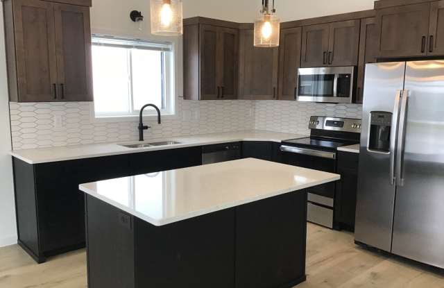 New 3 Bedroom/3 Bathroom House